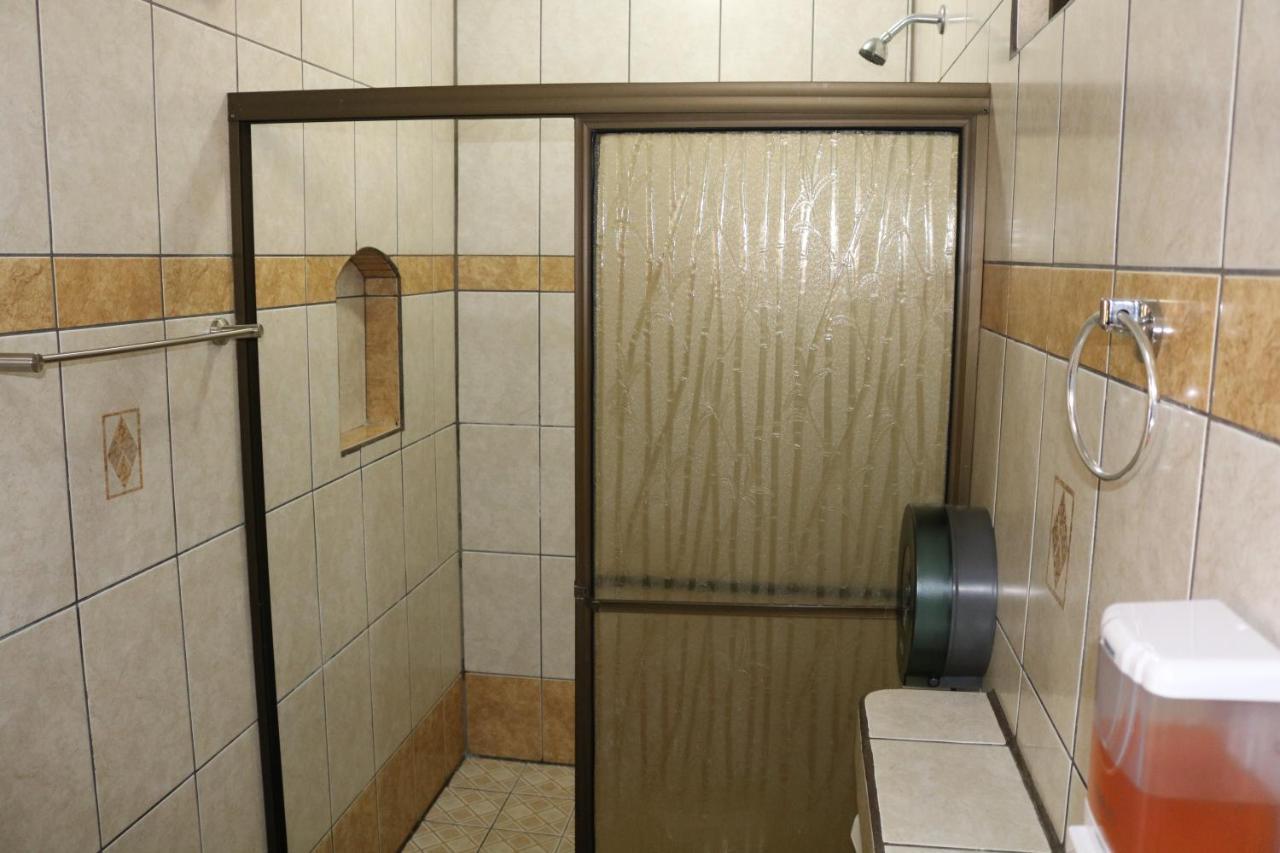 Cabinas Sueno Real San Rafael De Guatuso Экстерьер фото